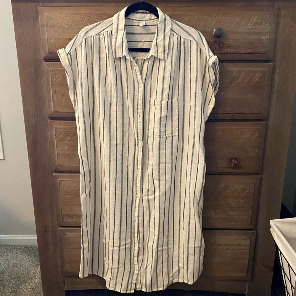 Old Navy Women’s Button up Dress